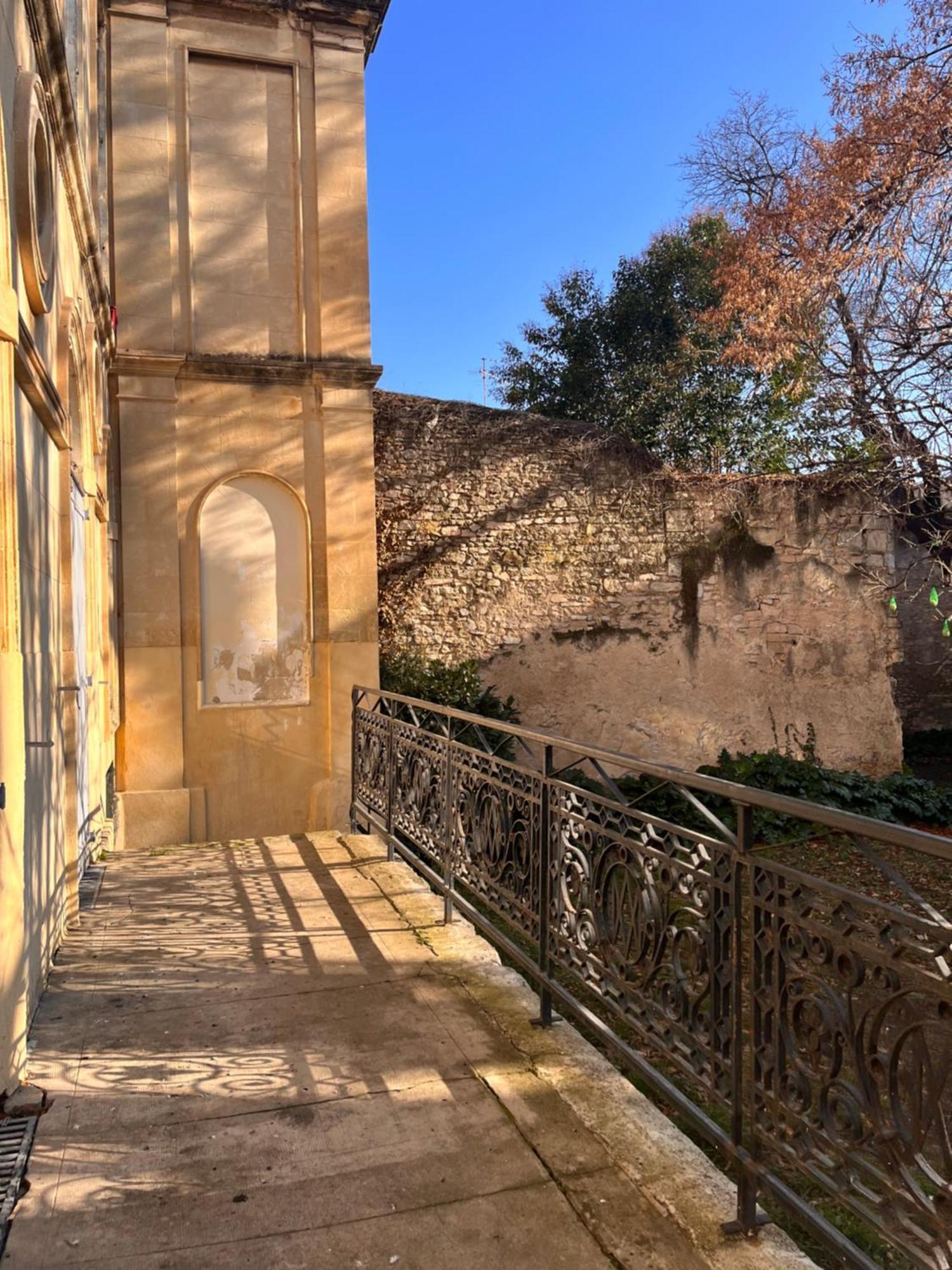 Le Studio Des Carmes Nîmes Exterior foto